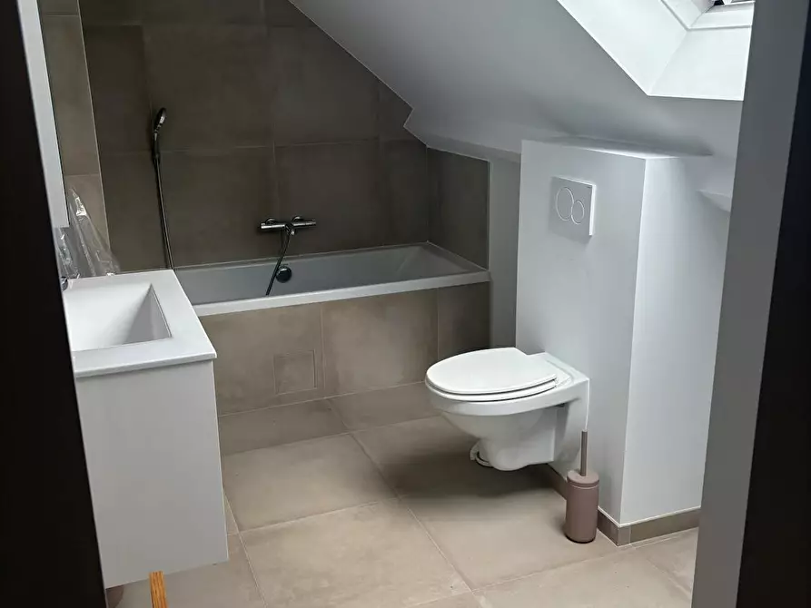 Immagine 4 di Casa indipendente in affitto  in Bosstraat a Drogenbos