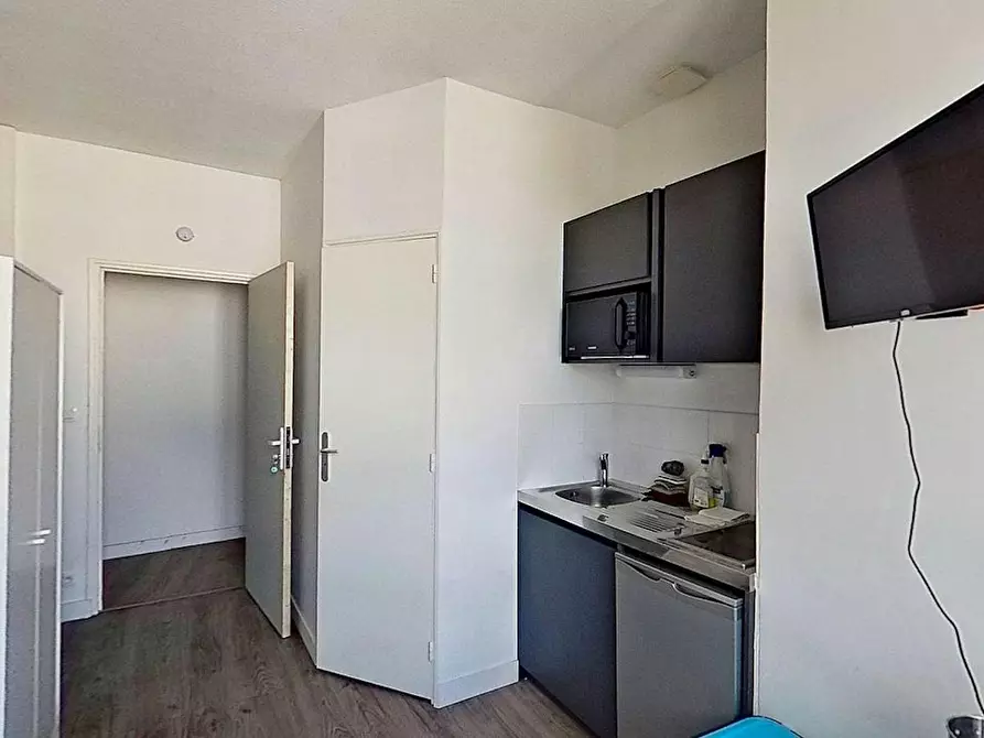 Immagine 2 di Camera in affitto  in Place Jean de Berry a Poitiers