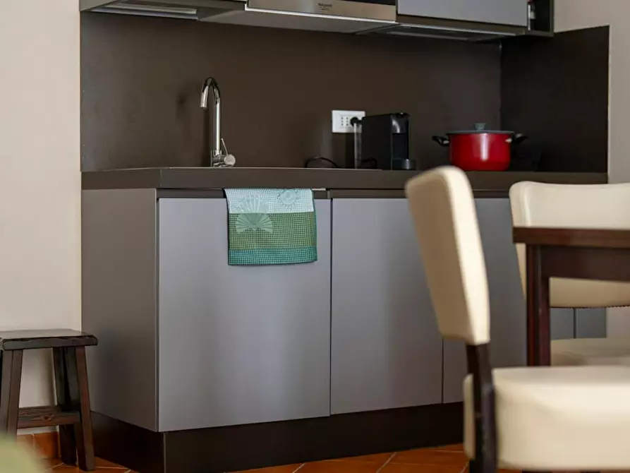 Immagine 3 di Appartamento in affitto  in Via Cavour a Roma