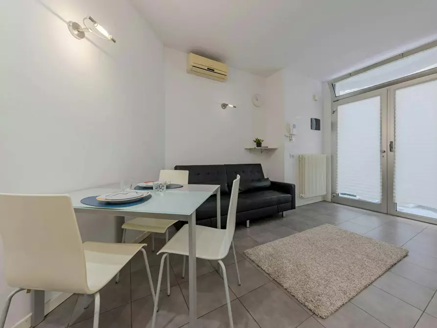 Immagine 6 di Camera in affitto  in Viale Trento a Rimini