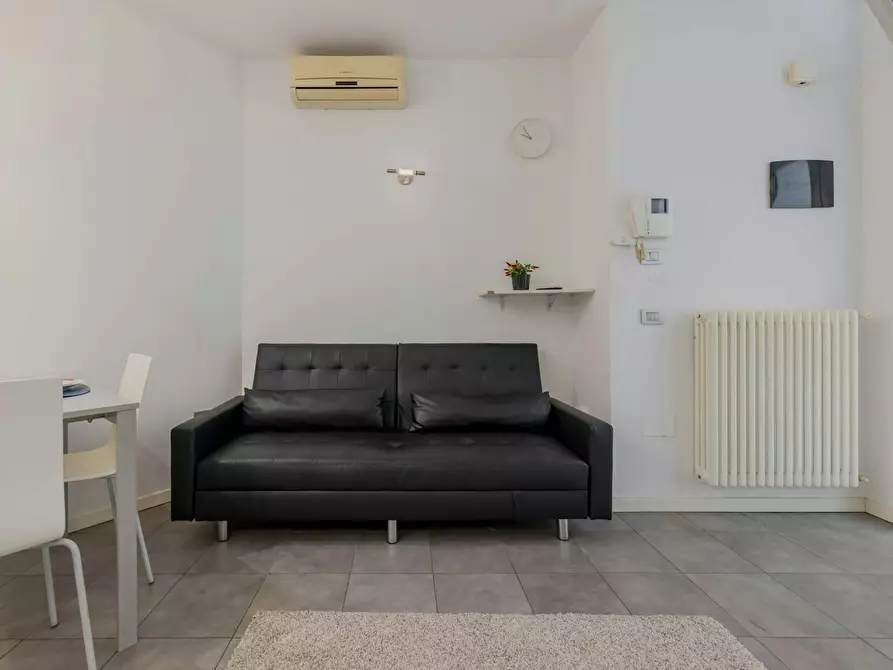 Immagine 5 di Camera in affitto  in Viale Trento a Rimini