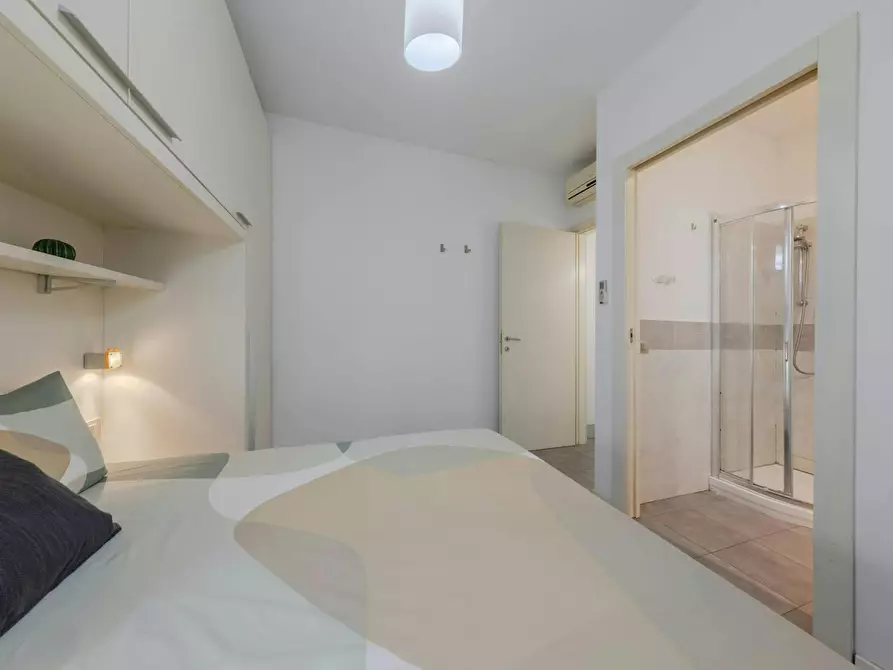 Immagine 10 di Appartamento in affitto  in Viale Trento a Rimini