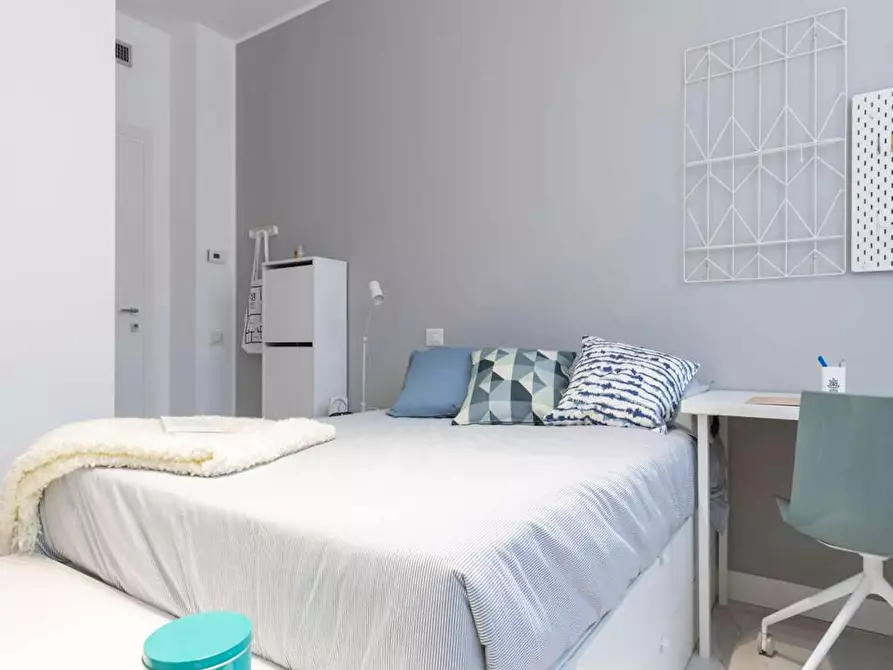 Immagine 3 di Camera in affitto  in Viale Bligny a Milano