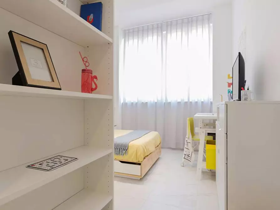 Immagine 6 di Camera in affitto  in Viale Bligny a Milano