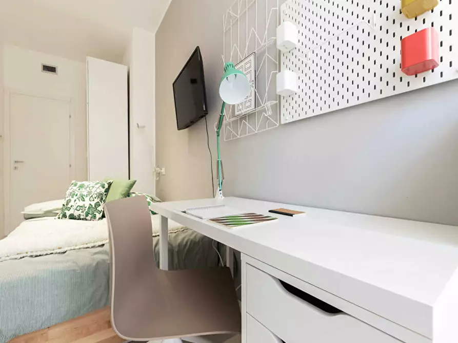 Immagine 3 di Camera in affitto  in Viale Bligny a Milano