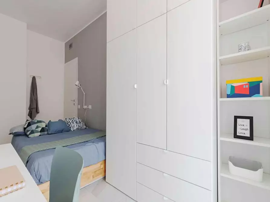 Immagine 7 di Camera in affitto  in Viale Bligny a Milano