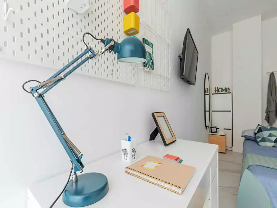 Immagine 6 di Camera in affitto  in Viale Bligny a Milano