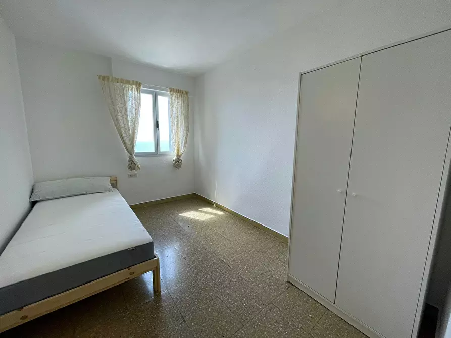 Immagine 1 di Camera in affitto  in Avenida Eufemiano Jurado a Las Palmas De Gran Canaria