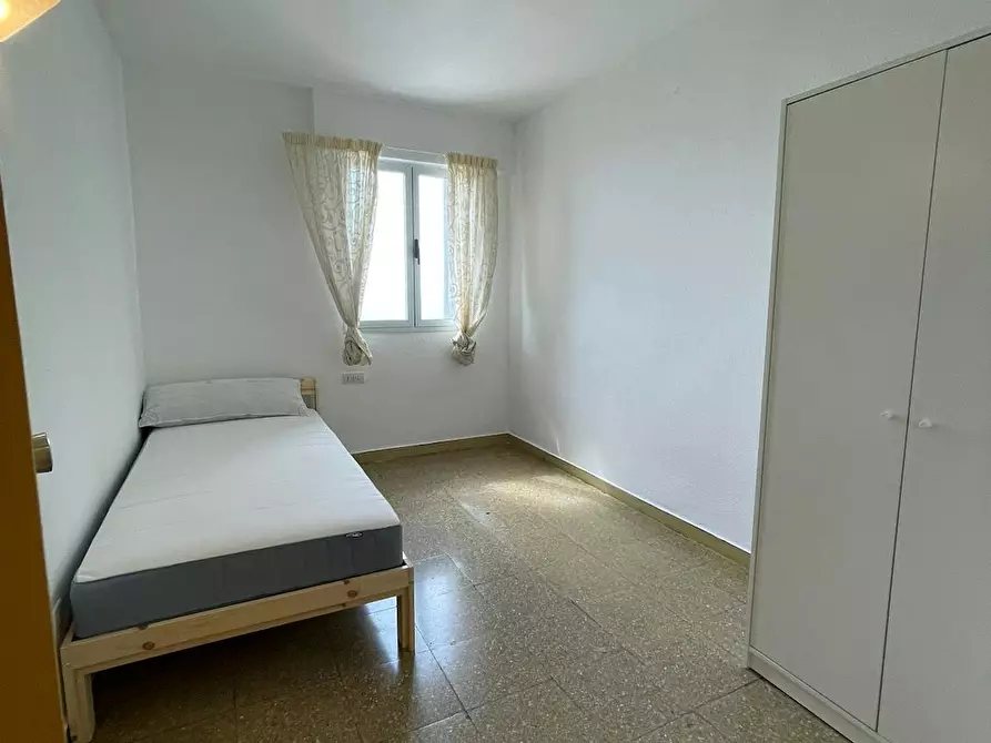 Immagine 5 di Camera in affitto  in Avenida Eufemiano Jurado a Las Palmas De Gran Canaria