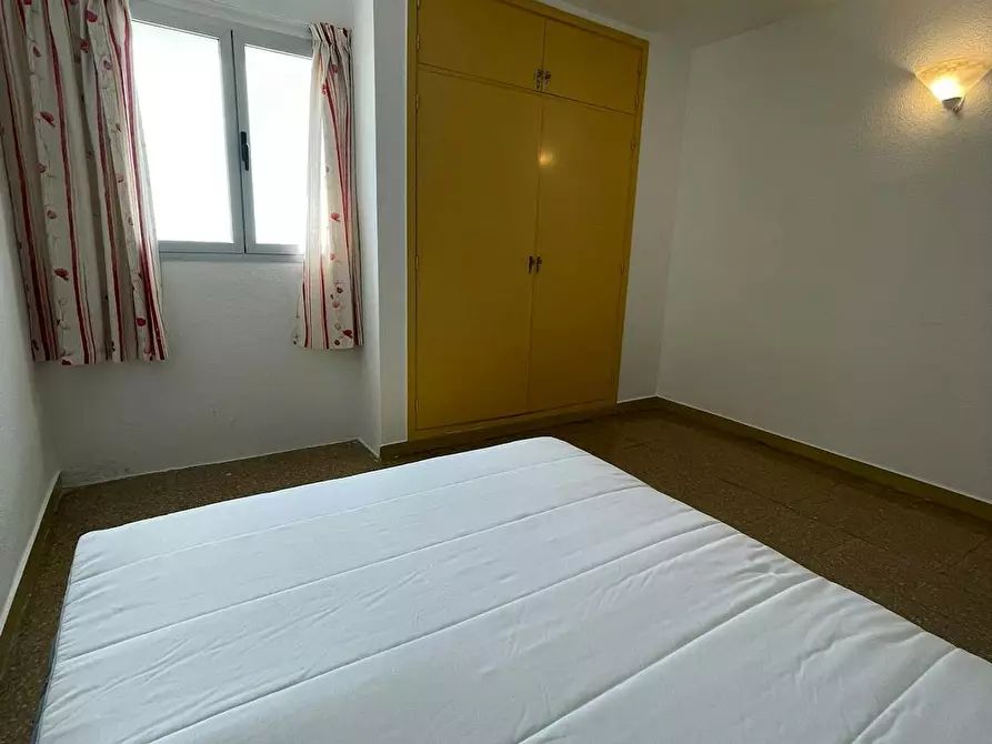 Immagine 5 di Camera in affitto  in Avenida Eufemiano Jurado a Las Palmas De Gran Canaria