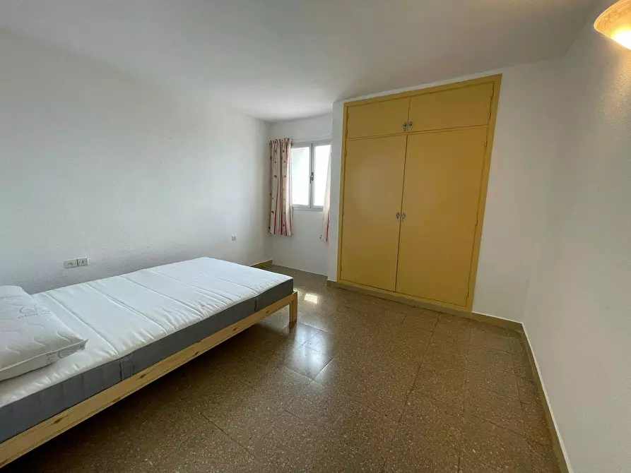 Immagine 1 di Camera in affitto  in Avenida Eufemiano Jurado a Las Palmas De Gran Canaria