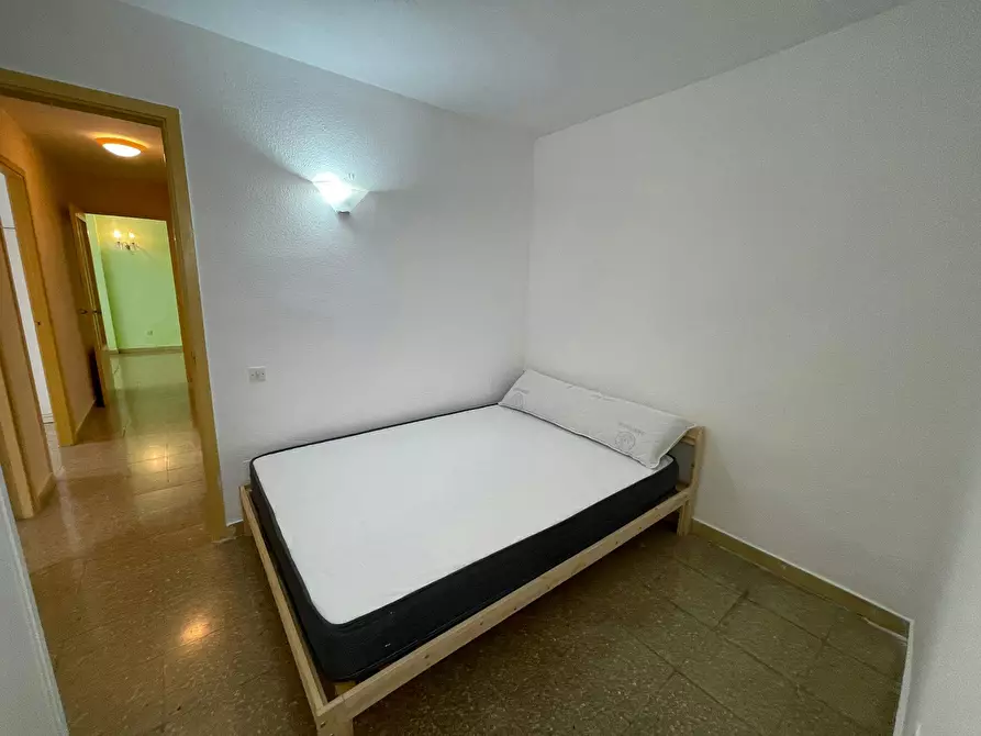 Immagine 4 di Camera in affitto  in Avenida Eufemiano Jurado a Las Palmas De Gran Canaria