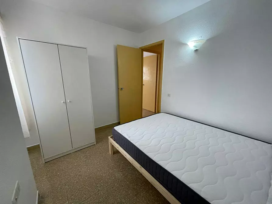 Immagine 3 di Camera in affitto  in Avenida Eufemiano Jurado a Las Palmas De Gran Canaria