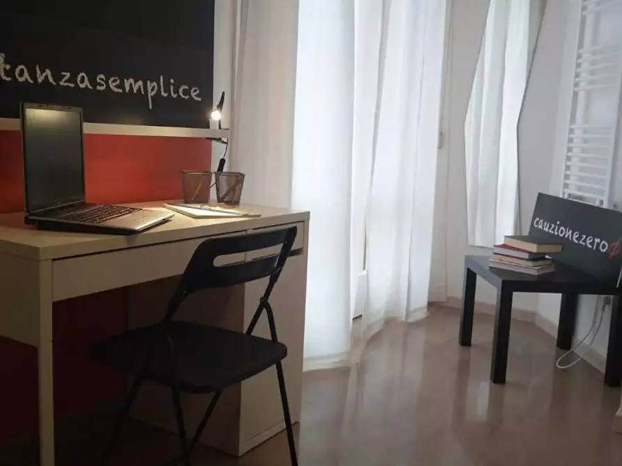 Immagine 5 di Camera in affitto  in Via Rocca d'Anfo a Brescia