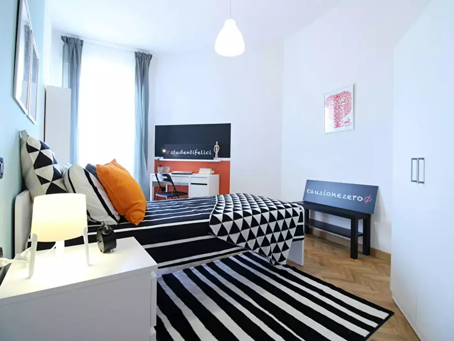 Immagine 2 di Camera in affitto  in Viale della Stazione a Brescia