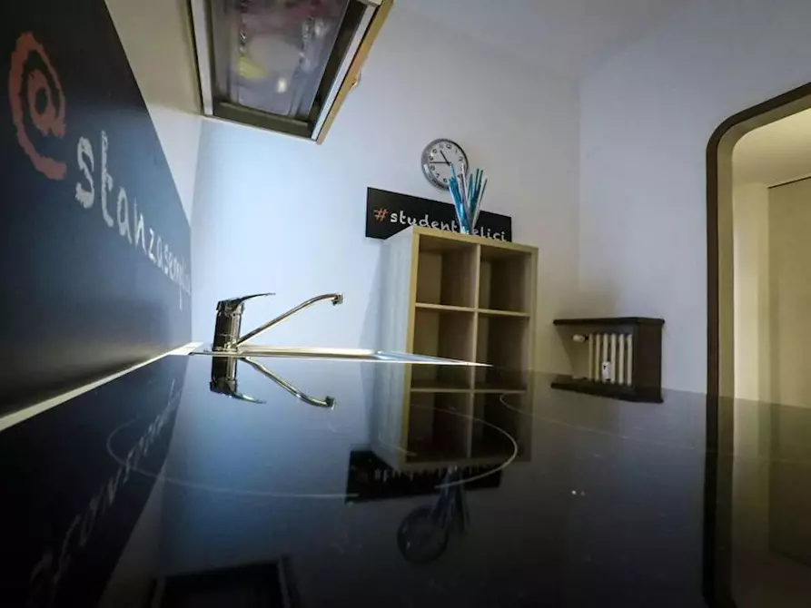 Immagine 7 di Camera in affitto  in Via Mantova a Brescia