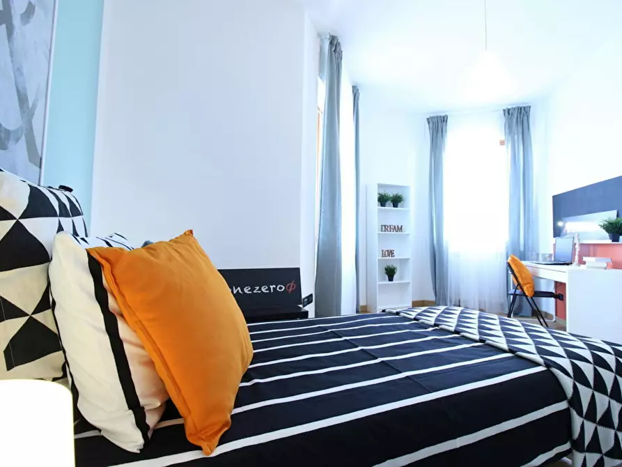 Immagine 4 di Camera in affitto  in Viale della Stazione a Brescia