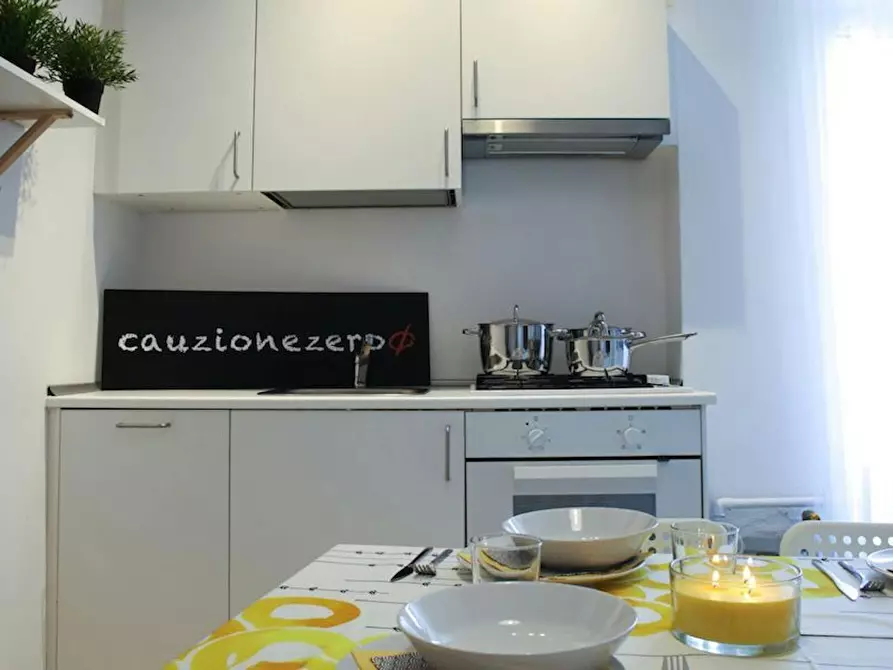 Immagine 6 di Camera in affitto  in Via Pusterla a Brescia