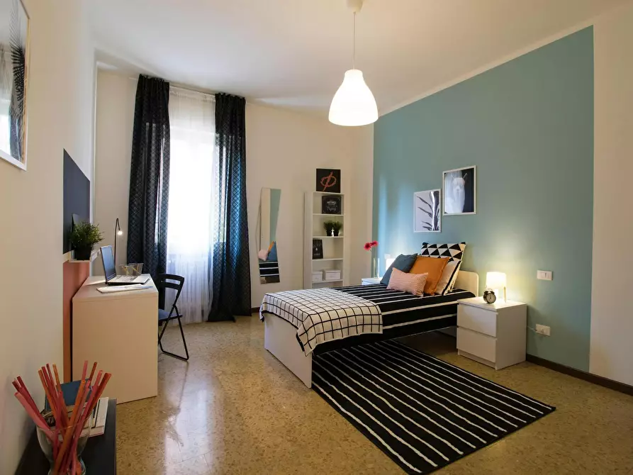 Immagine 1 di Camera in affitto  in Via Pasubio a Brescia