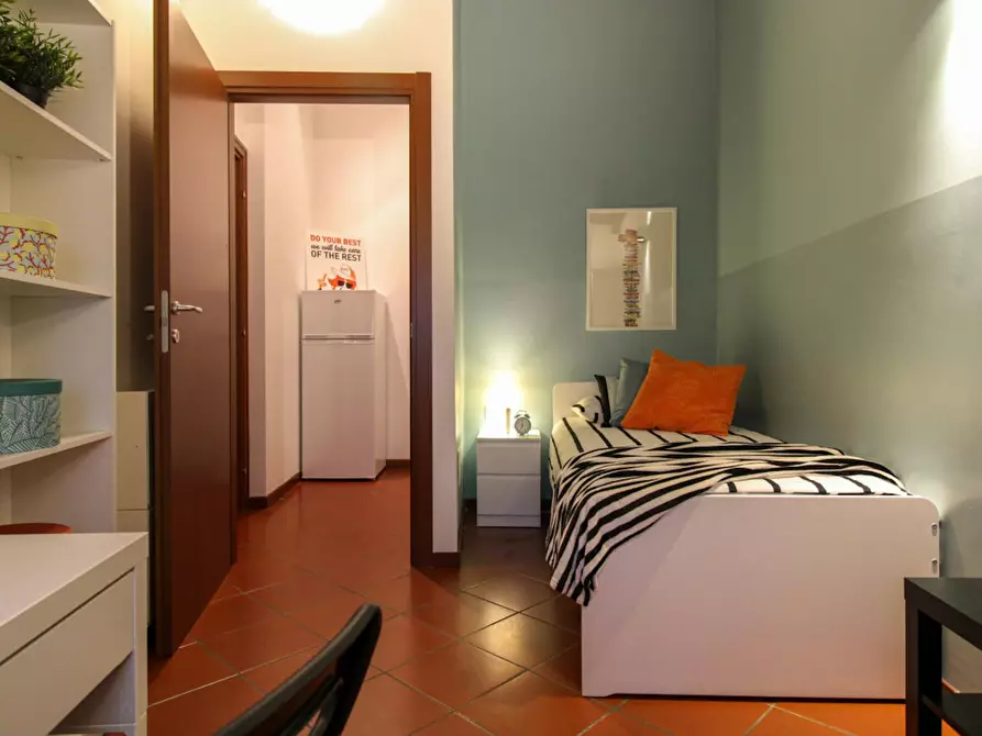 Immagine 6 di Camera in affitto  in Via Trieste a Brescia