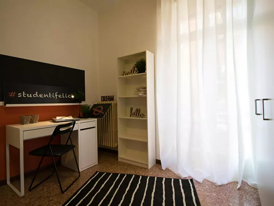 Immagine 1 di Camera in affitto  in Via Pasubio a Brescia