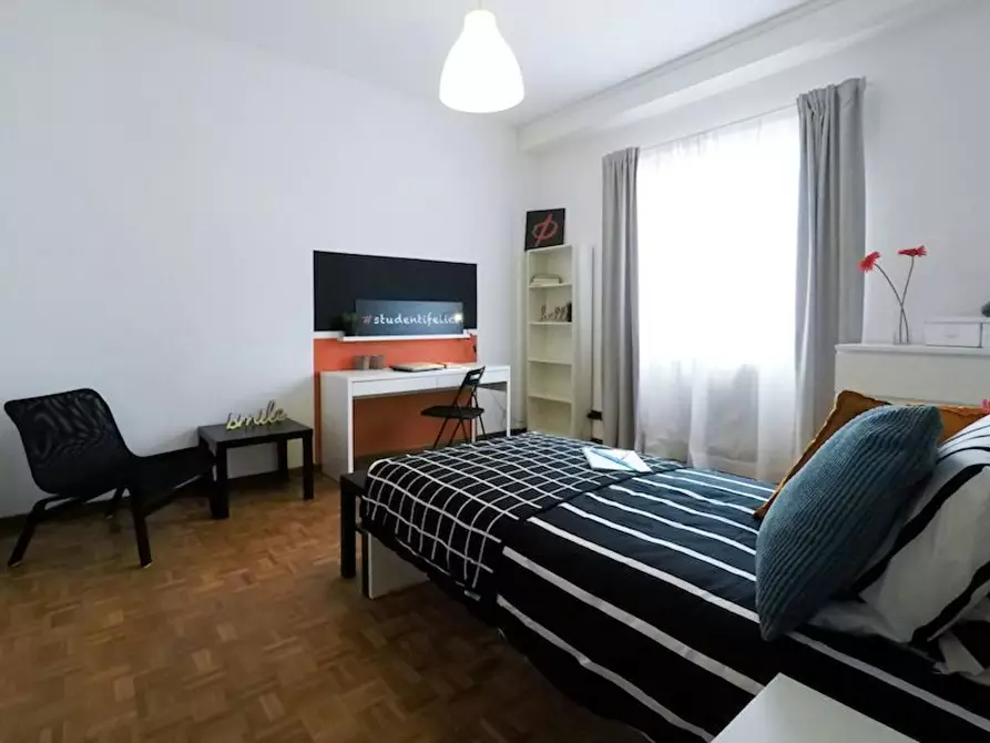 Immagine 6 di Camera in affitto  in Via Mantova a Brescia