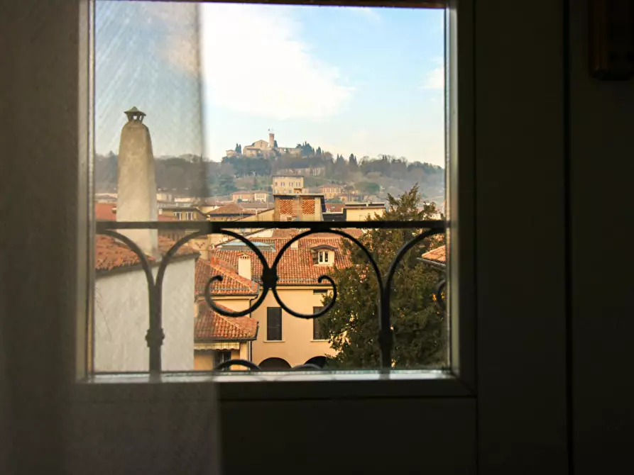 Immagine 6 di Camera in affitto  in Via Trieste a Brescia