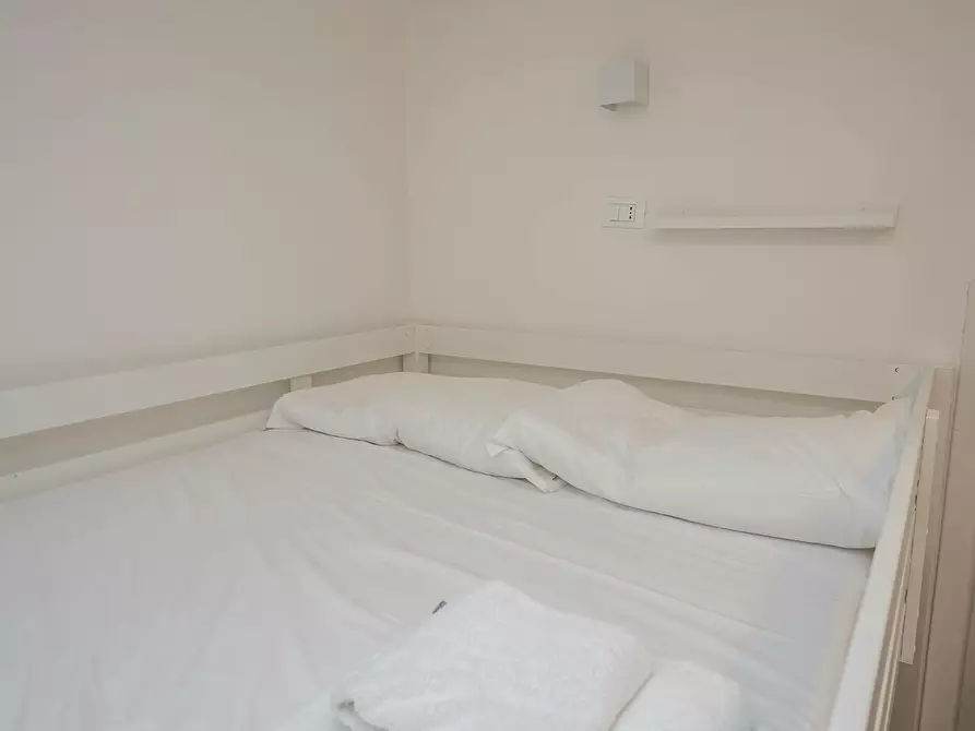 Immagine 6 di Appartamento in affitto  in Via Accademia a Milano