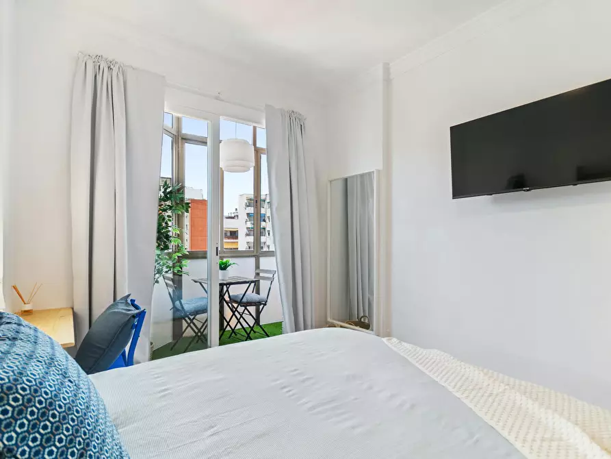 Immagine 3 di Camera in affitto  in Carrer de Josep Estivill a Barcelona