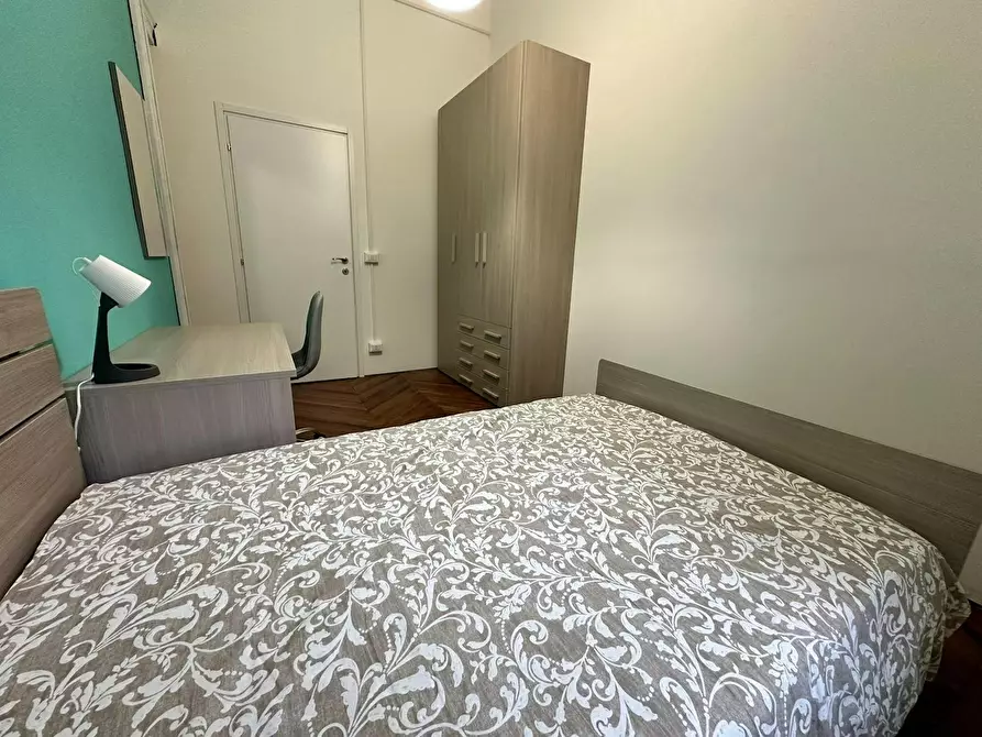 Immagine 2 di Camera in affitto  in Via Sant'Anselmo a Torino