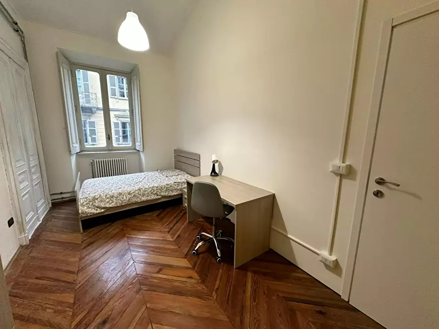 Immagine 3 di Camera in affitto  in Via Sant'Anselmo a Torino