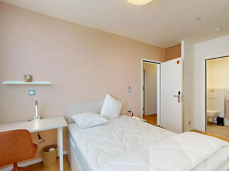 Immagine 5 di Appartamento in affitto  in Allée des Marronniers a Huningue