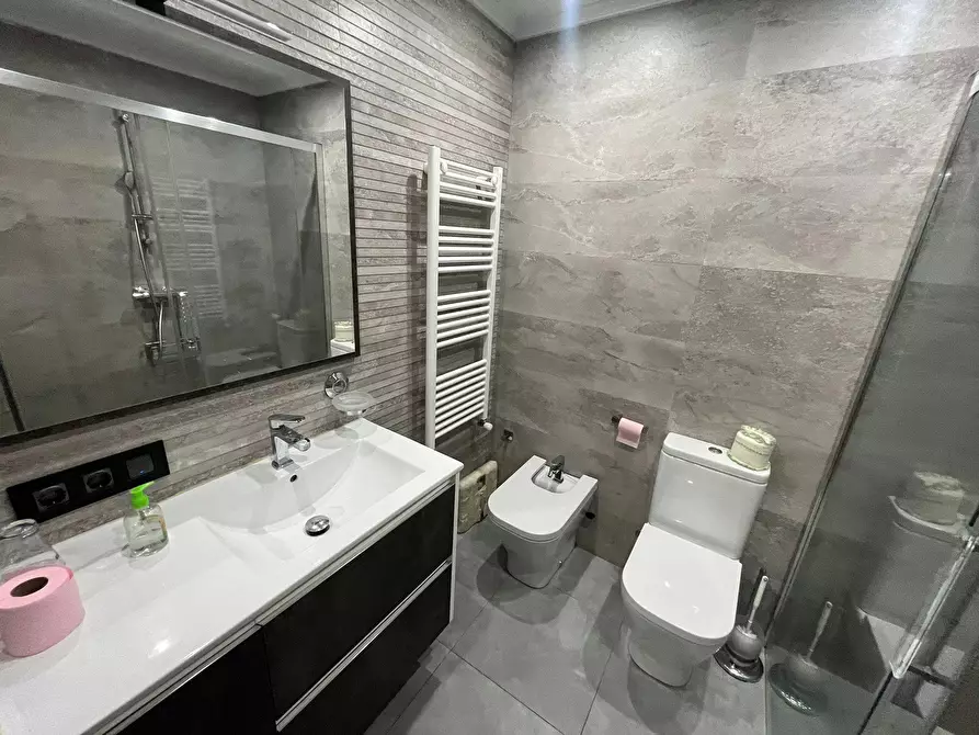 Immagine 7 di Camera in affitto  in Calle de Juan XXIII a Logroño