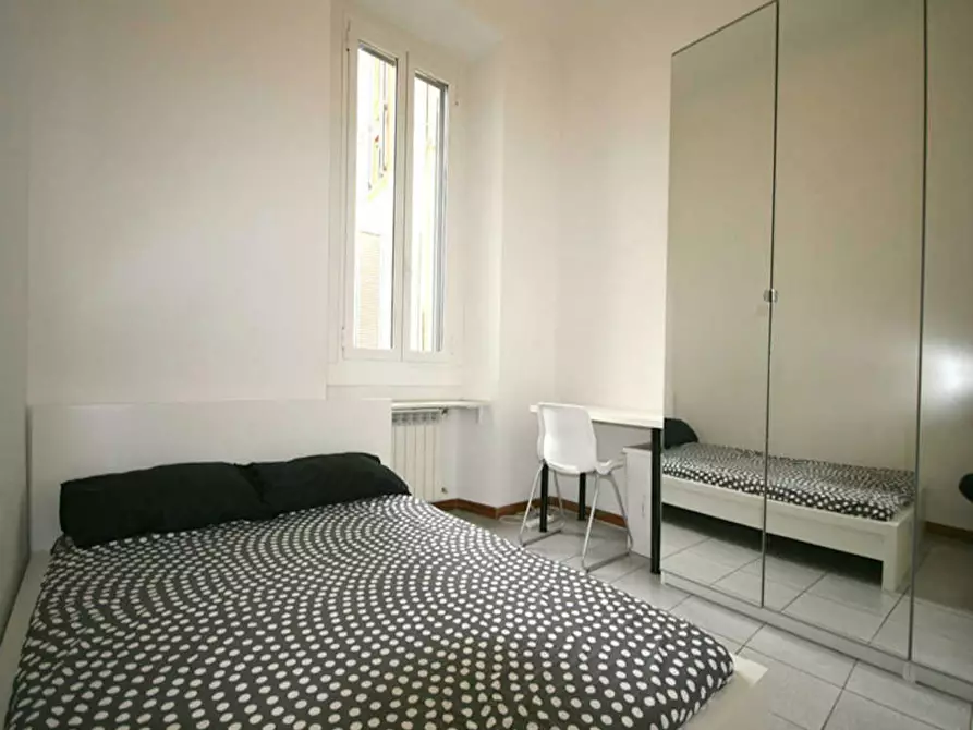 Immagine 2 di Camera in affitto  in Via Giovanni Paisiello a Milano