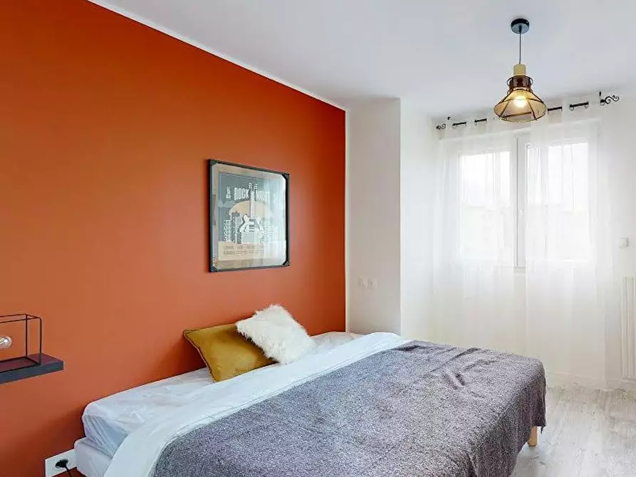 Immagine 1 di Camera in affitto  in Rue Geuffroy a Rouen