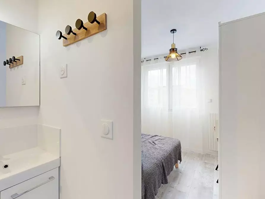 Immagine 2 di Camera in affitto  in Rue Geuffroy a Rouen