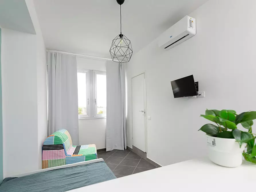 Immagine 3 di Appartamento in affitto  in Viale Principe Amedeo a Rimini