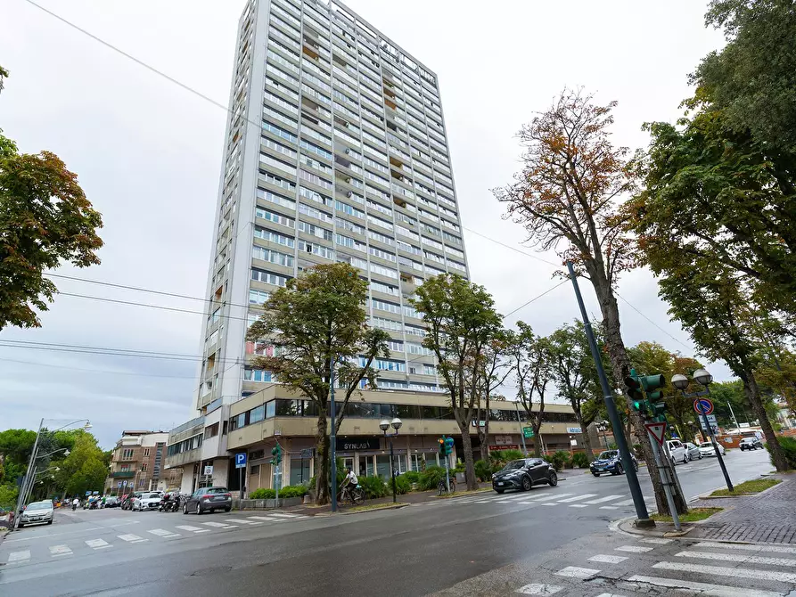 Immagine 9 di Appartamento in affitto  in Viale Principe Amedeo a Rimini