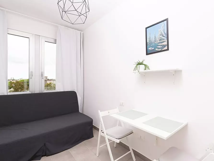 Immagine 3 di Appartamento in affitto  in Viale Principe Amedeo a Rimini