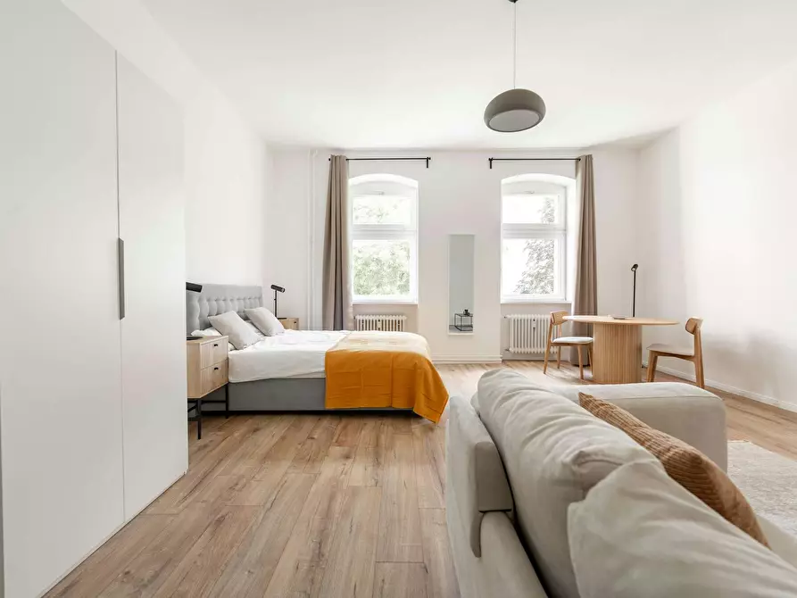 Immagine 5 di Appartamento in affitto  in Koloniestraße a Berlin
