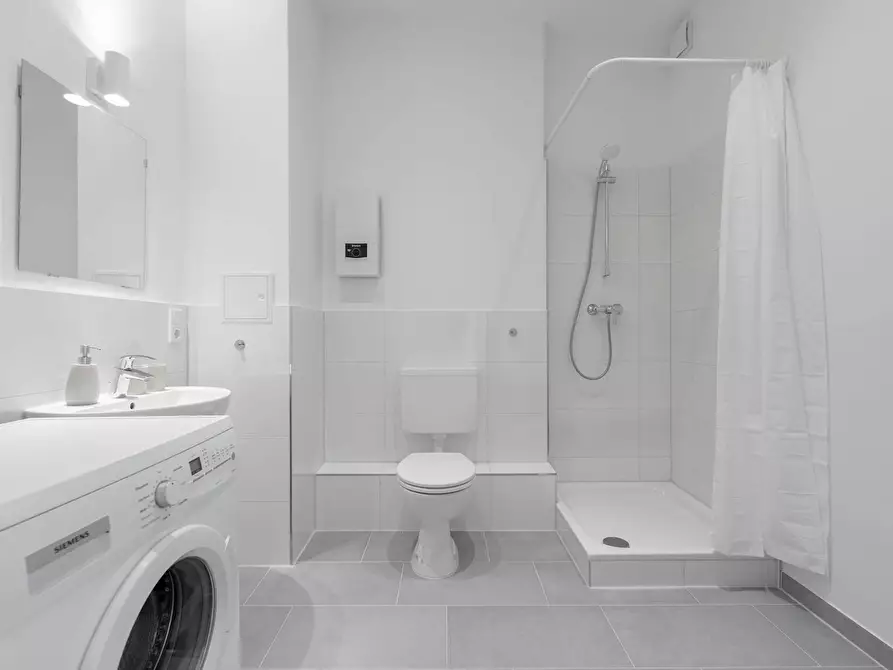 Immagine 9 di Appartamento in affitto  in Koloniestraße a Berlin