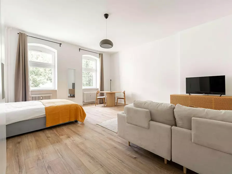 Immagine 7 di Appartamento in affitto  in Koloniestraße a Berlin