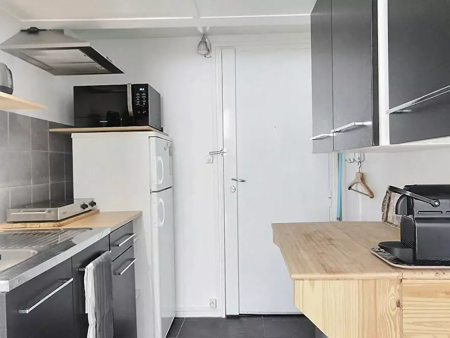 Immagine 6 di Appartamento in affitto  in Rue Claude Tillier a Paris