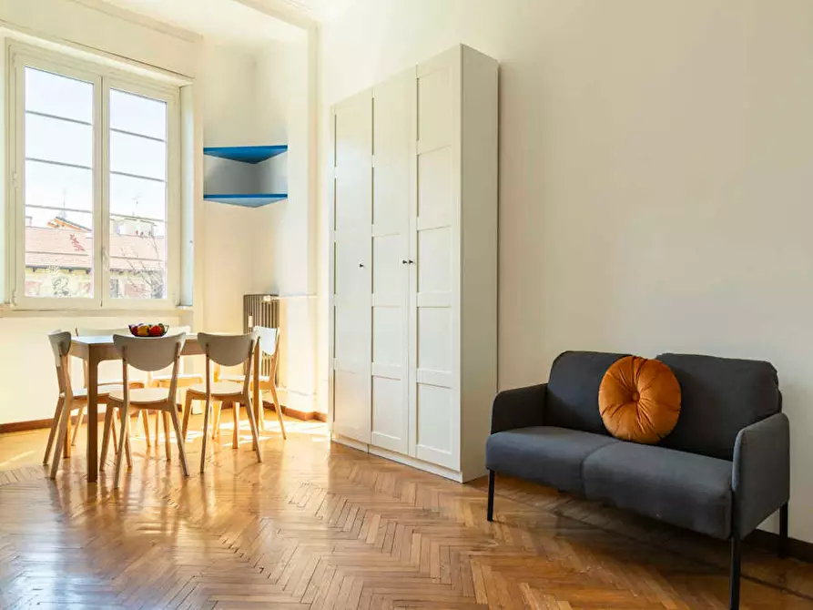 Immagine 9 di Camera in affitto  in Viale Lazio a Milano