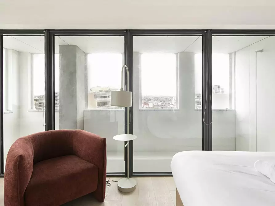 Immagine 8 di Camera in affitto  in Rue Cambronne a Paris