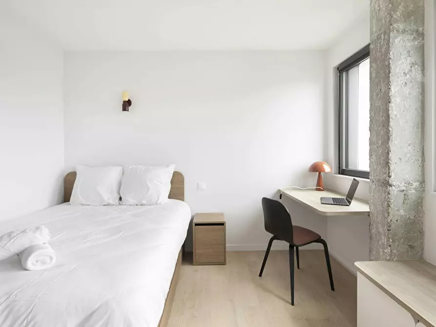 Immagine 9 di Camera in affitto  in Rue Cambronne a Paris