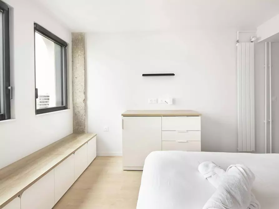 Immagine 9 di Camera in affitto  in Rue Cambronne a Paris