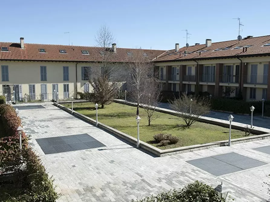 Immagine 10 di Camera in affitto  in Via Giuseppe de Finetti a Milano