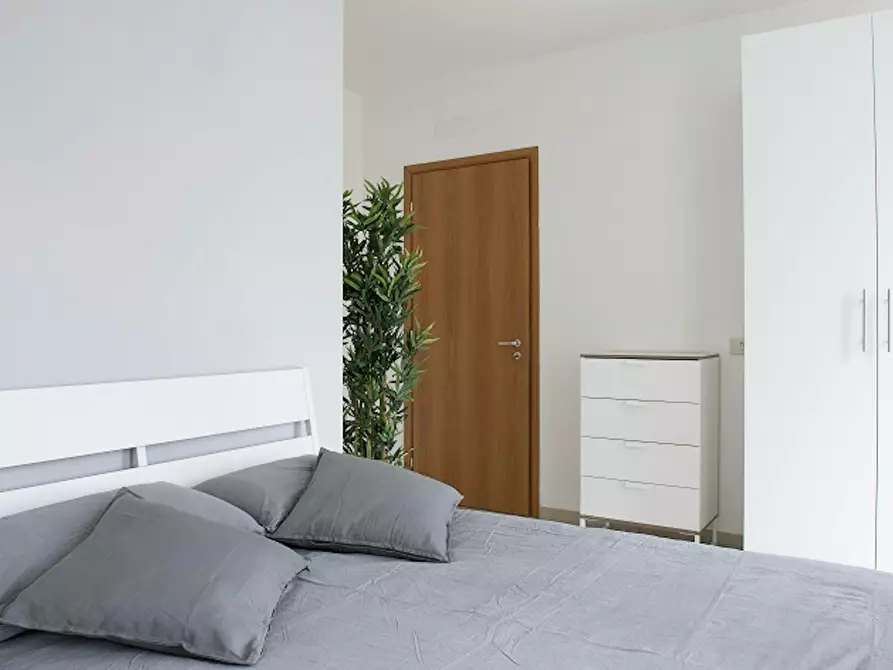 Immagine 5 di Camera in affitto  in Via Giuseppe de Finetti a Milano