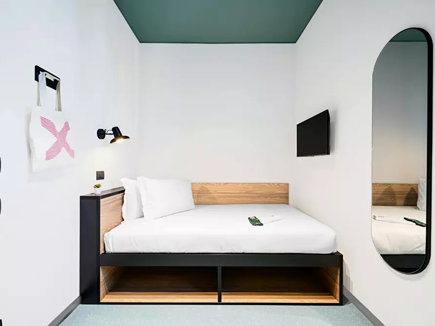 Immagine 5 di Camera in affitto  in Via Manfredo Fanti a Modena